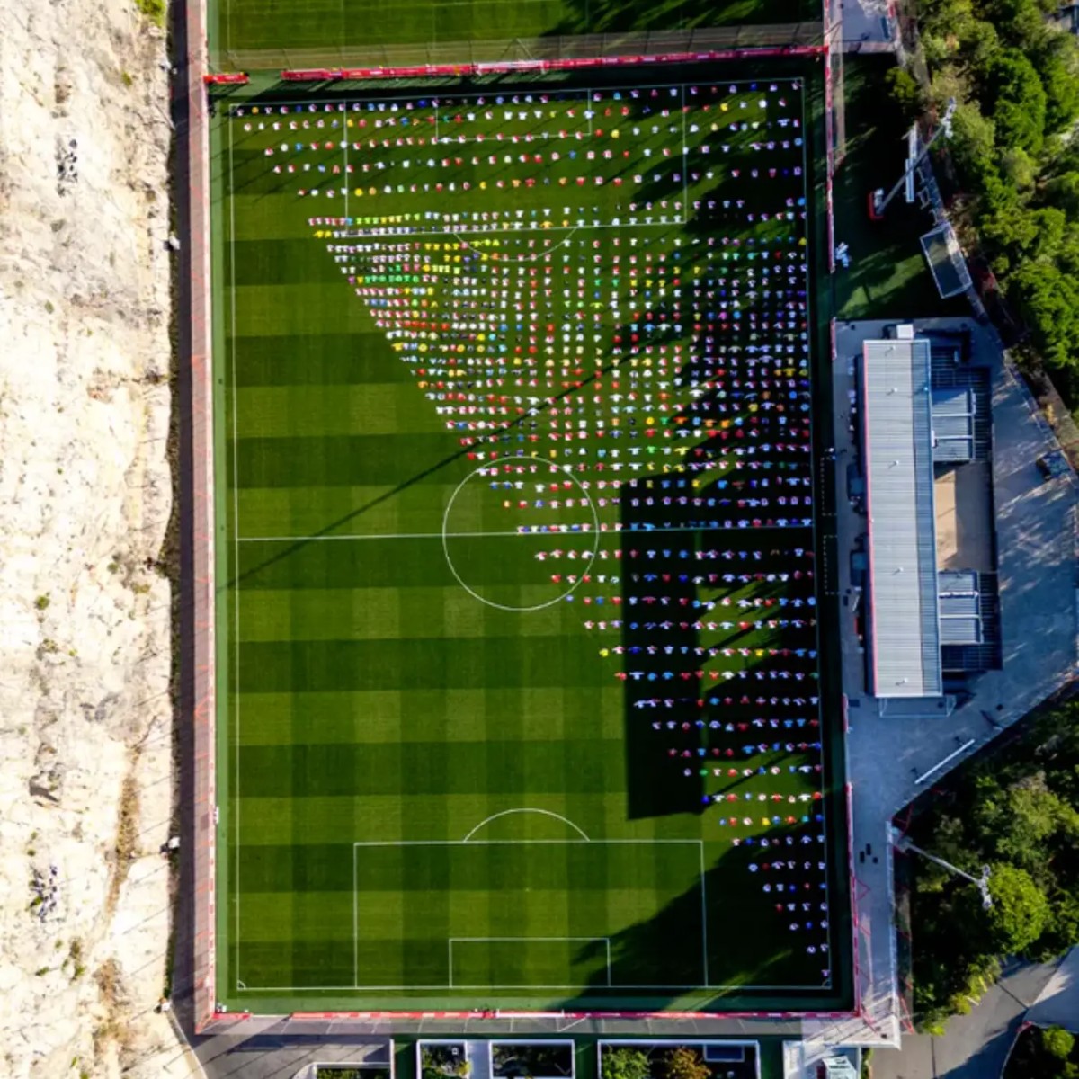 世界上收藏同一俱乐部球衣最多的球迷